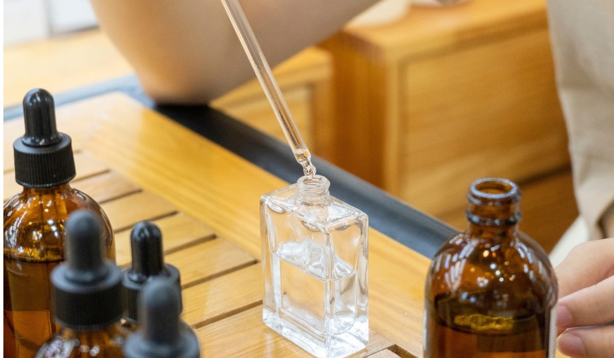 Green and White Modern Tea Mix Organic Product Label.zip - 21